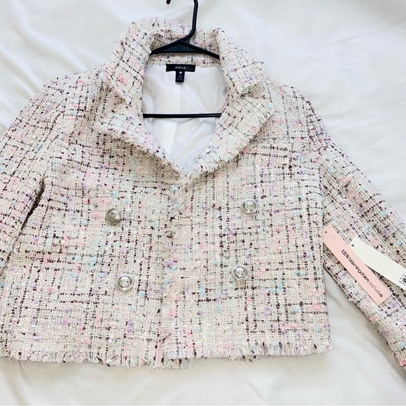 Bloomingdale's Exclusive AQUA blazer
NEW with tags! - Picture 5 of 5
